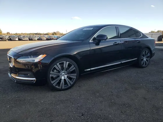 2023 Volvo S90 Ultimate
