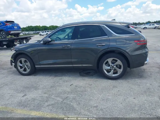 2026 Genesis GV70 2.5T