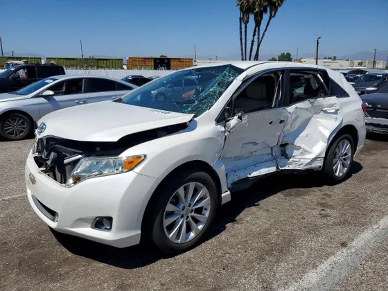 2014 Toyota Venza LE