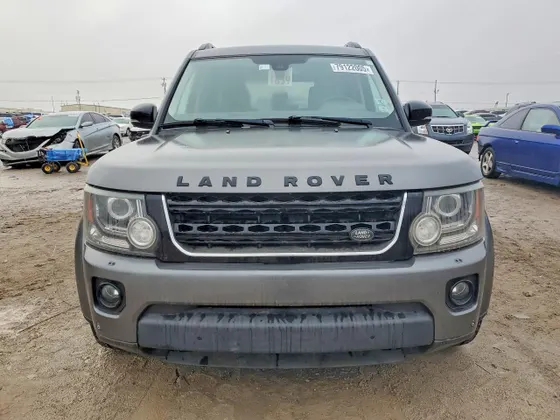 2015 Land Rover LR4 LUX