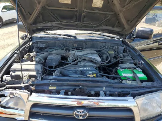 1997 Toyota 4Runner Limited