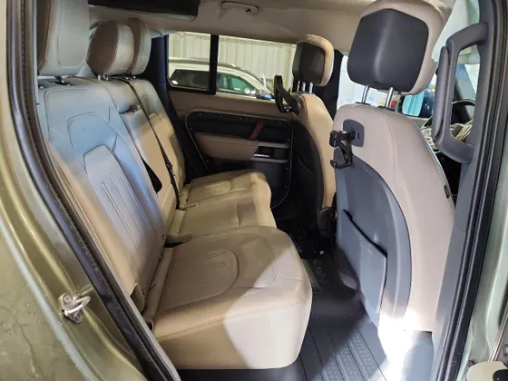 2020 Land Rover Defender HSE