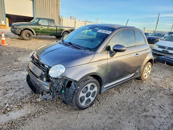 2014 FIAT 500e ELECTRIC