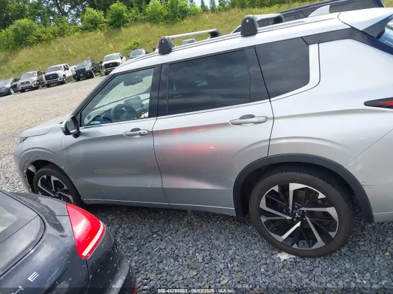 2022 Mitsubishi Outlander SEL