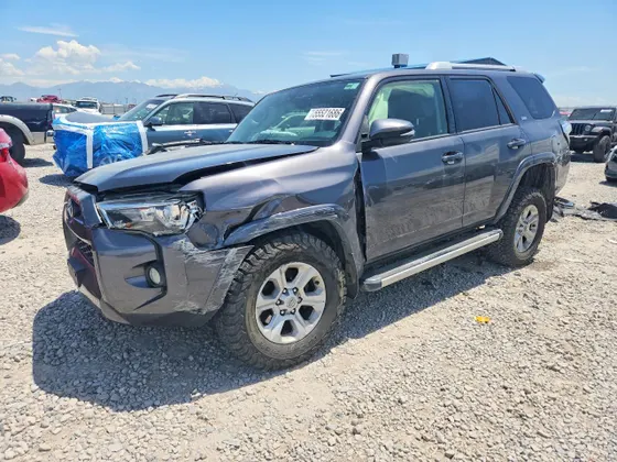 2016 Toyota 4Runner SR5 Premium