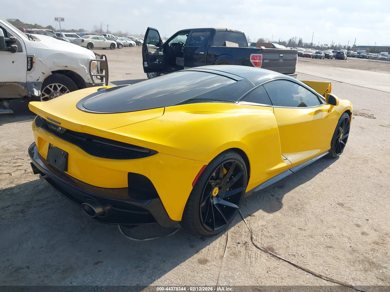 2022 McLaren GT COUPE