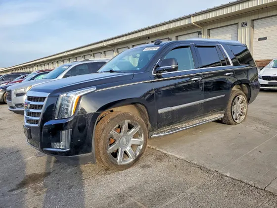 2017 Cadillac Escalade Luxury