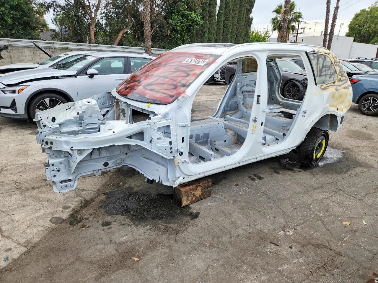 2025 Volvo XC90 Plug-In Hybrid Ultra