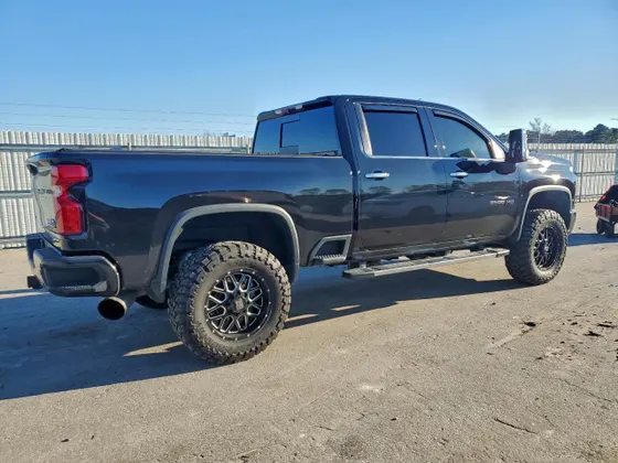 2022 Chevrolet Silverado 1500 SILVERADO
