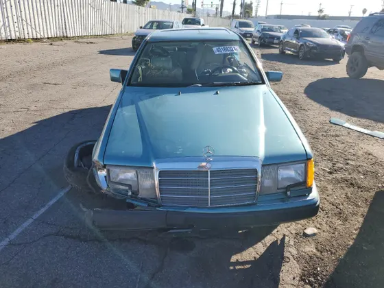 1992 Mercedes-Benz 300 Series 300CE