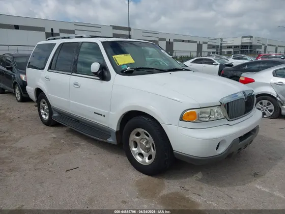 2002 Lincoln Navigator