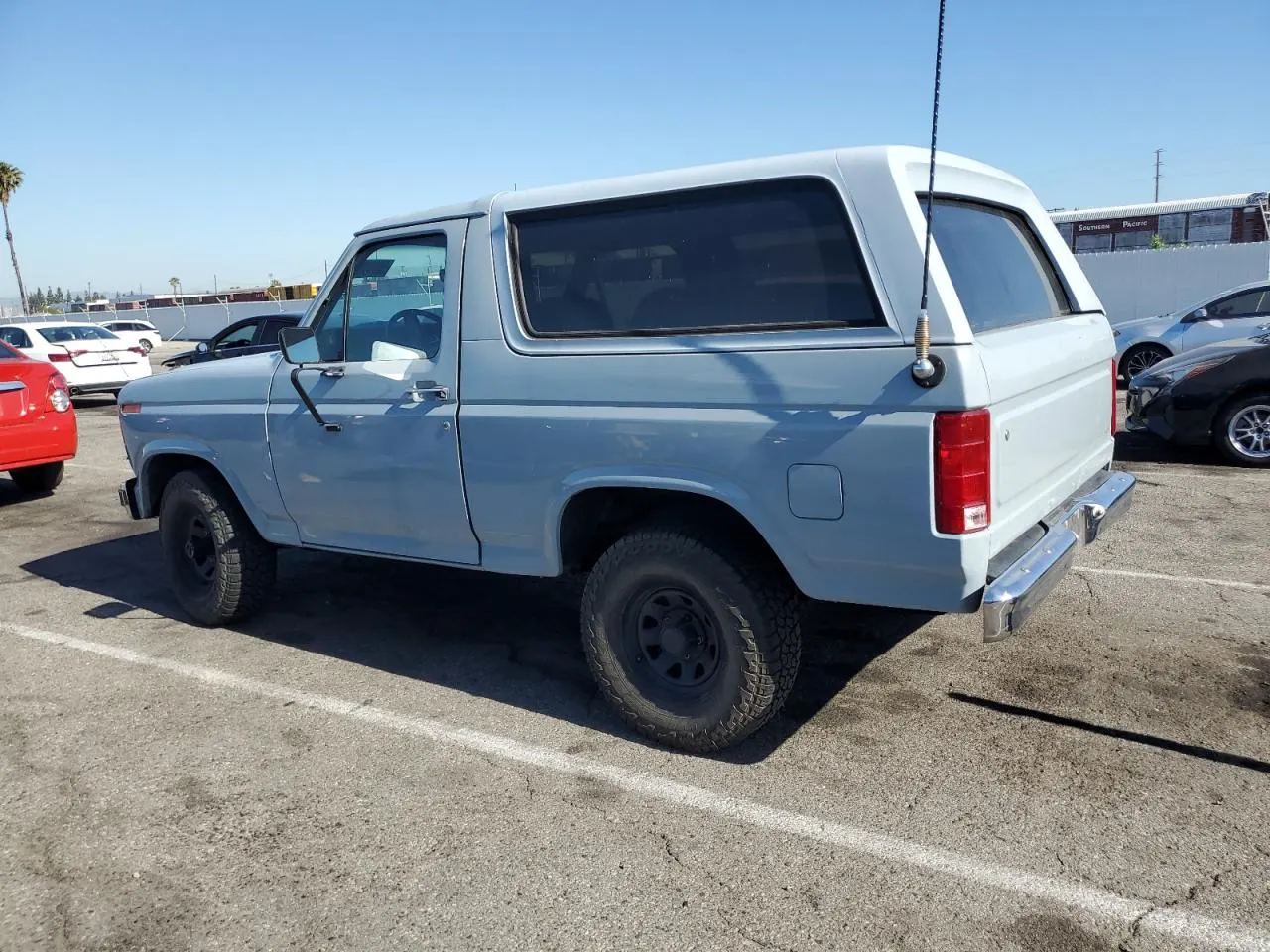 1986 Ford Bronco 4WD Custom