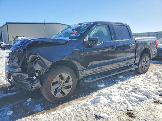 2023 Ford F-150 Lightning LARIAT