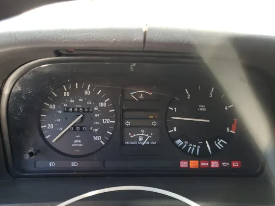 1986 BMW 528 - 533 - 633 - 733 528E