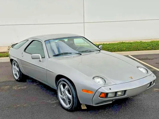 1982 Porsche 928