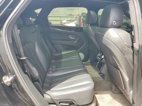 2019 Bentley Bentayga V8
