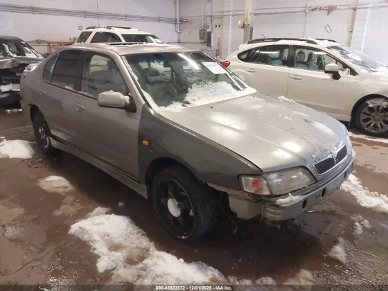 2000 INFINITI G20 Luxury