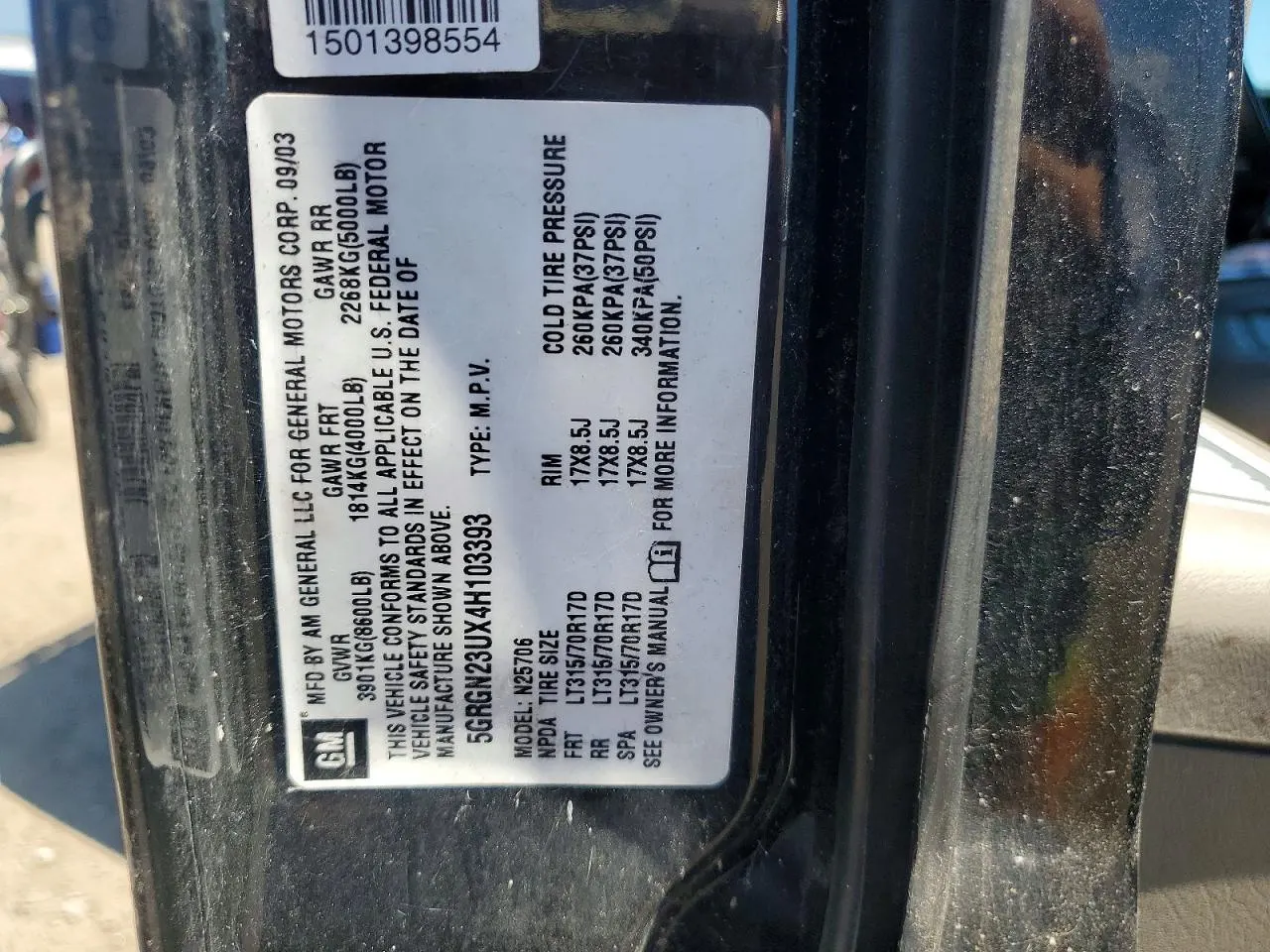 2004 HUMMER H2