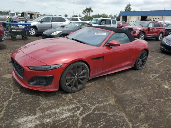 2024 Jaguar F-TYPE R