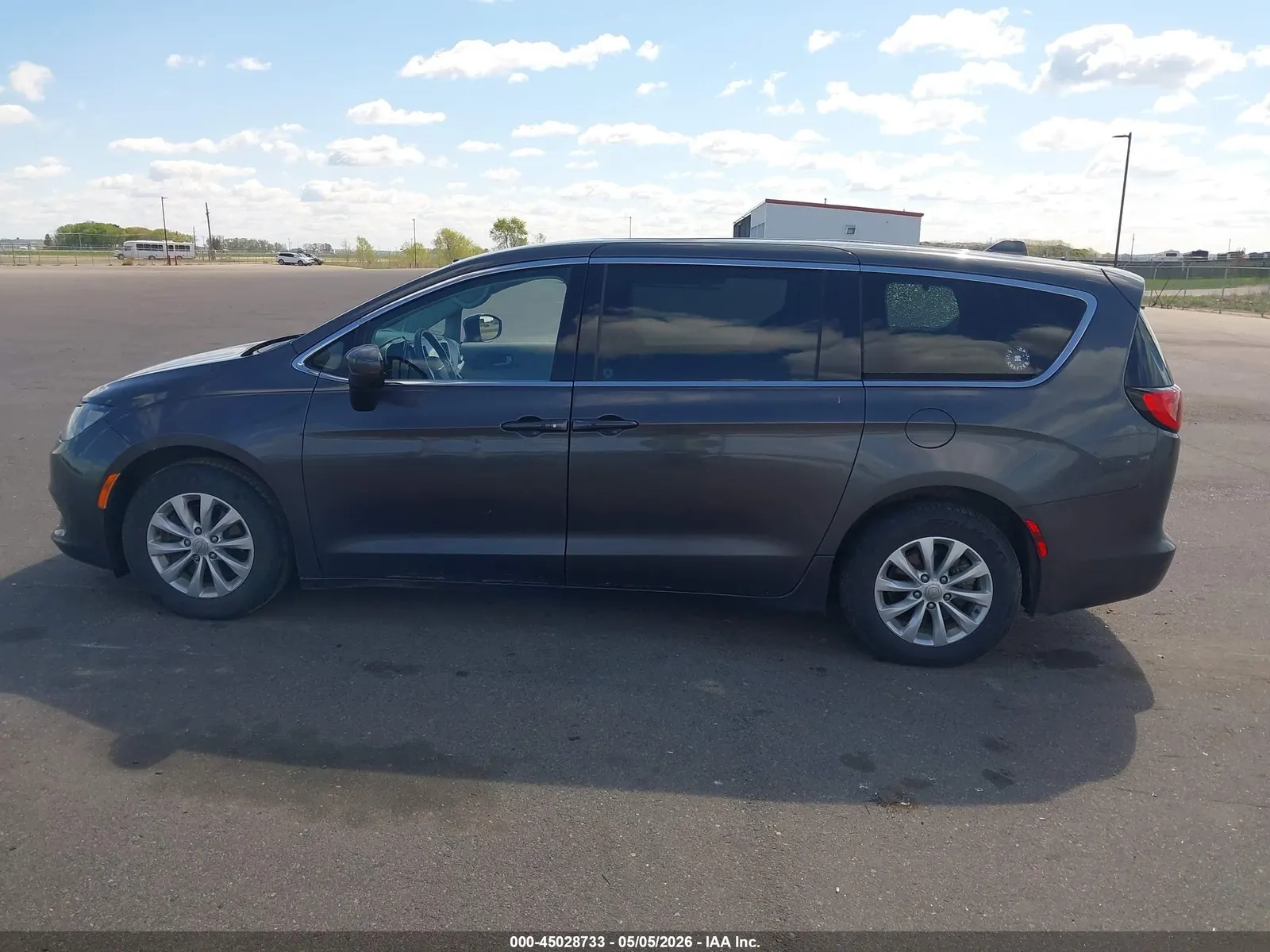 2017 Chrysler Pacifica Touring