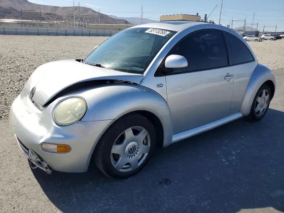 2000 Volkswagen New Beetle GLX