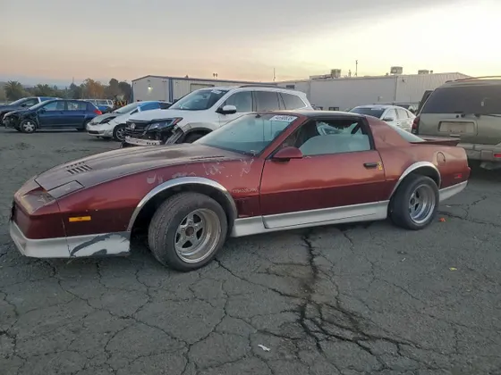 1987 Pontiac Firebird TRANS AM