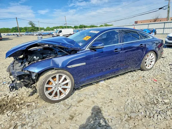 2011 Jaguar XJ