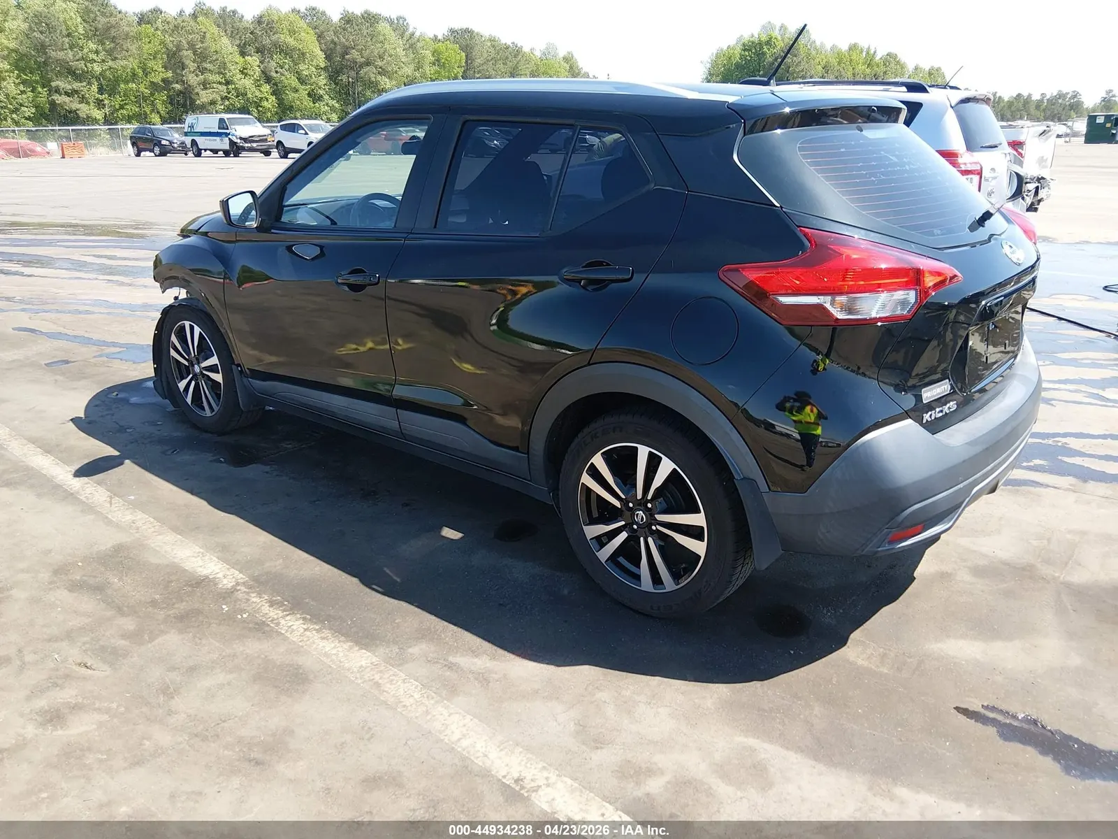 2019 Nissan Kicks SV