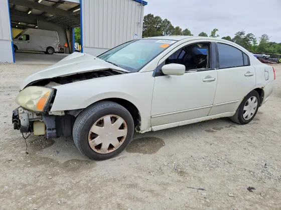 2004 Mitsubishi Galant ES