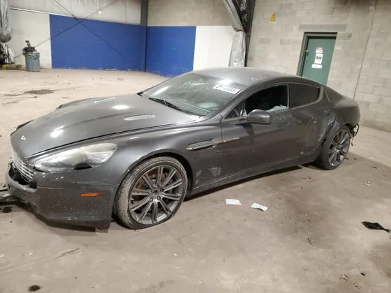 2011 Aston Martin RAPIDE