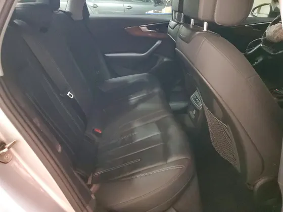 2022 Audi A4 Sedan Premium