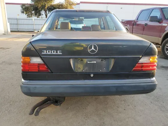 1992 Mercedes-Benz 300 Series 300E