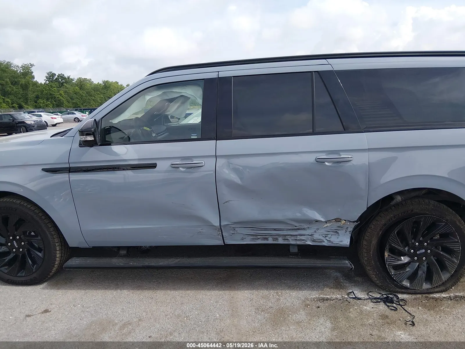 2025 Lincoln Navigator L Reserve