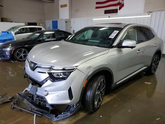 2024 VinFast VF 8 Plus