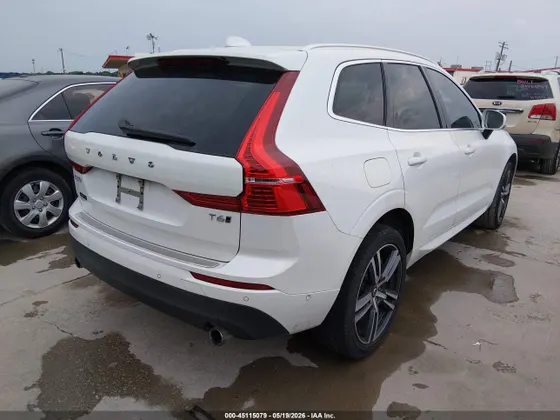 2018 Volvo XC60 Momentum