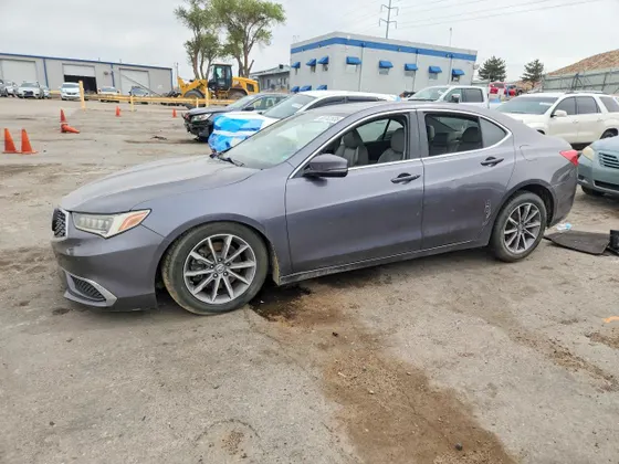 2018 Acura TLX