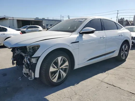 2024 Audi Q8 e-tron Sportback S line Premium Plus