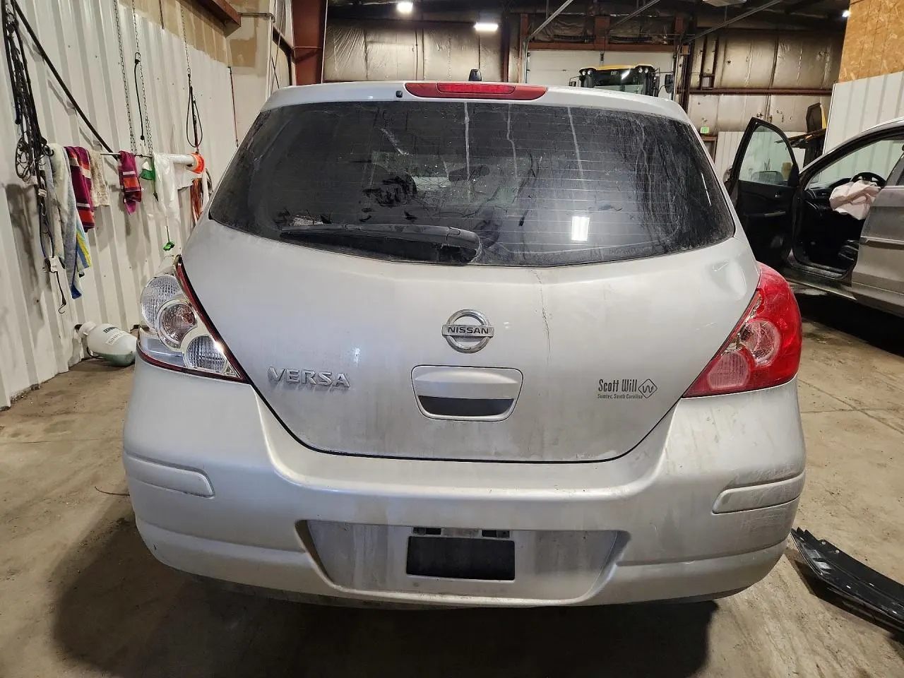 2010 Nissan Versa 1.8 SL