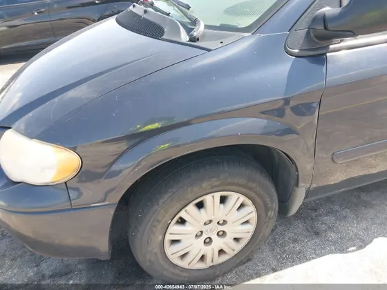 2007 Chrysler VAN LX