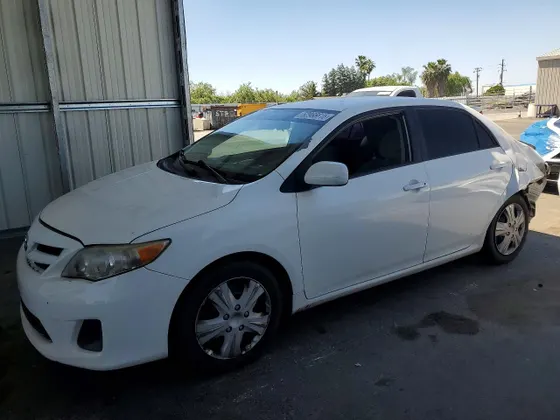 2012 Toyota Corolla LE