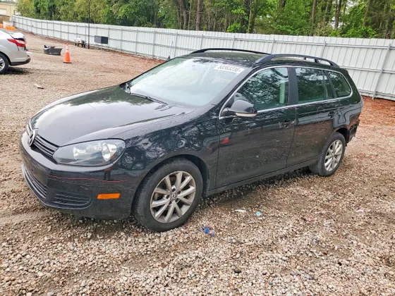 2013 Volkswagen Jetta SportWagen SE w/Sunroof