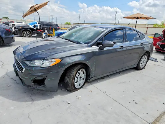 2020 Ford Fusion S