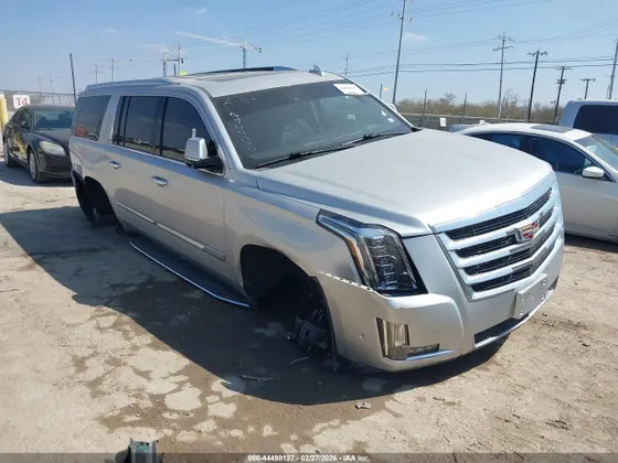 2020 Cadillac Escalade ESV Luxury