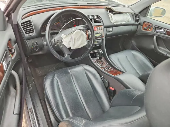2001 Mercedes-Benz CLK-Class CLK