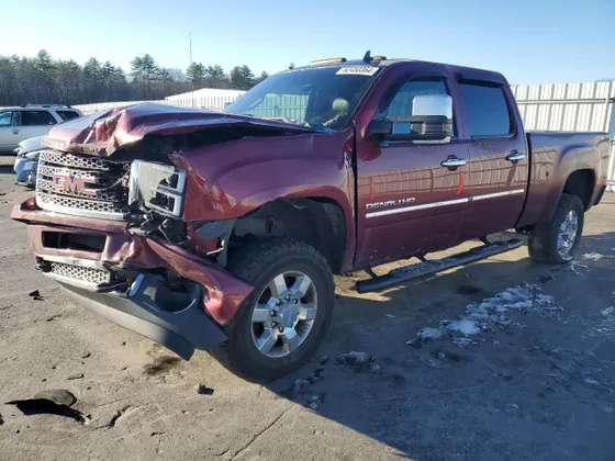2014 GMC Sierra 3500HD SRW Denali