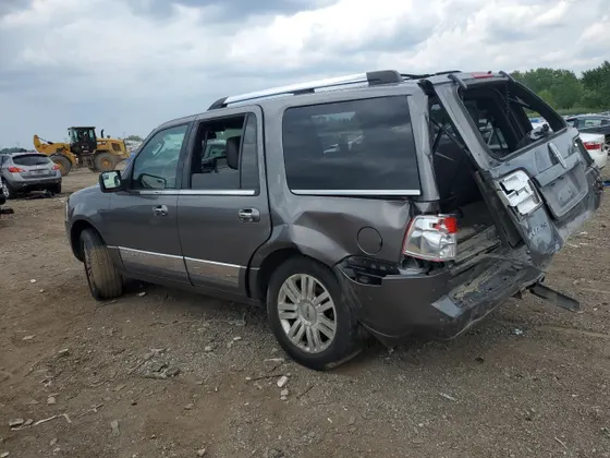 2012 Lincoln Navigator