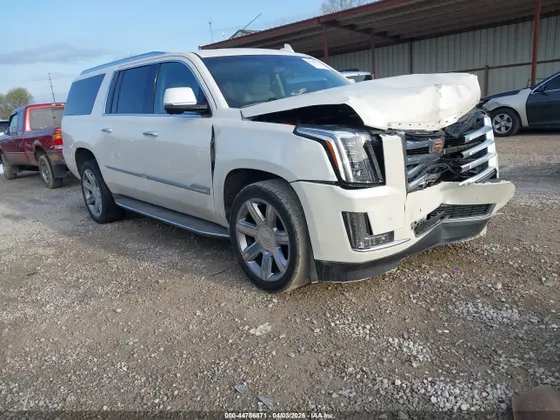 2015 Cadillac Escalade ESV Luxury