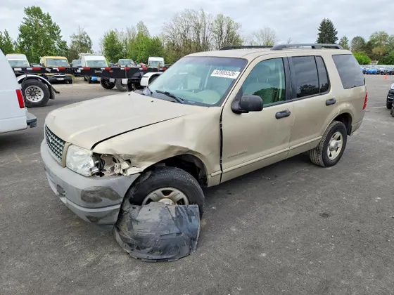 2002 Ford Explorer XLS