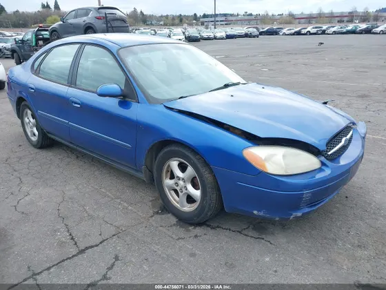 2003 Ford Taurus SE Standard