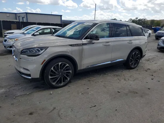 2024 Lincoln Aviator Reserve